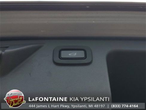 Used 2020 Land Rover Discovery Sport S image 31