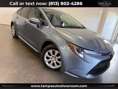 Used 2021 Toyota Corolla LE FWD image 1