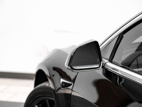 Used 2019 Tesla Model 3 Standard Range Plus image 37