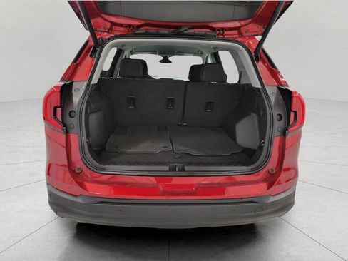 Used 2023 GMC Terrain SLE w/ Driver Convenience Package AWD/4WD image 15