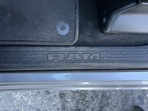 Used 2025 RAM 1500 Laramie image 12