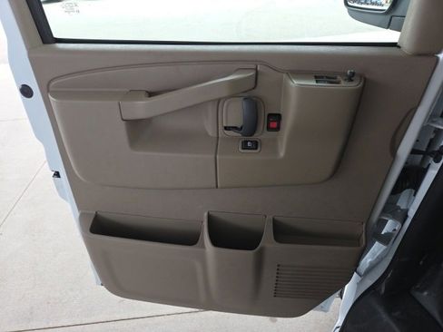 New 2025 Chevrolet Express 2500 w/ Driver Convenience Package image 29
