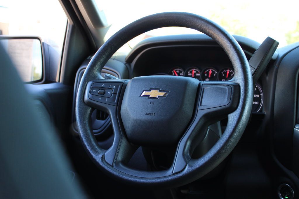 Used 2022 Chevrolet Silverado 1500 Custom w/ LPO, Dark Essentials Package AWD/4WD image 36