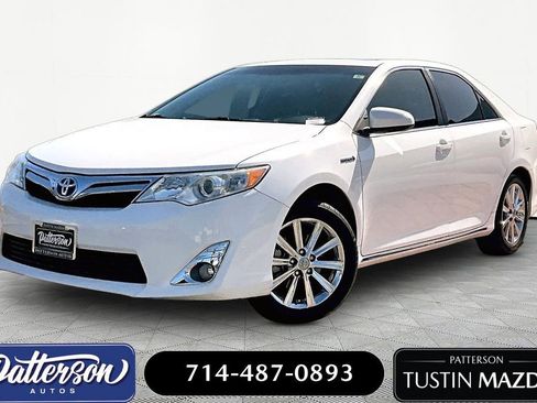 Used 2012 Toyota Camry XLE w/ Leather Pkg FWD image 1