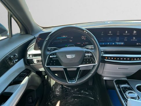 Used 2024 Cadillac Lyriq Luxury RWD image 12