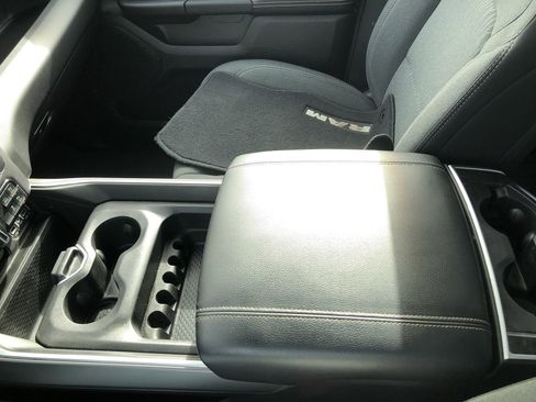 Used 2022 RAM 1500 Big Horn image 17