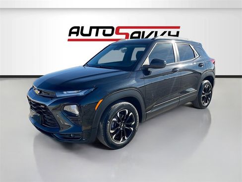 Used 2021 Chevrolet TrailBlazer LT w/ Convenience Package image 3
