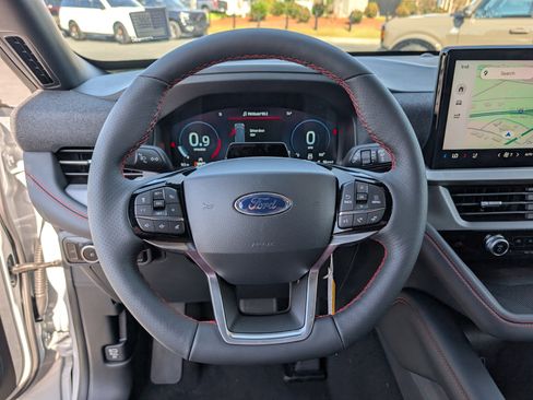 New 2026 Ford Explorer ST-Line image 22
