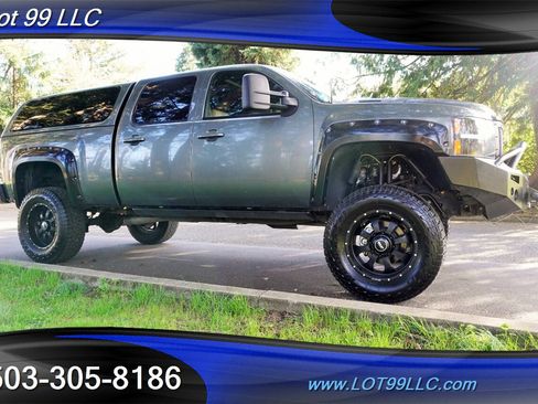 Used 2011 Chevrolet Silverado 2500 LTZ w/ LTZ Plus Package image 7