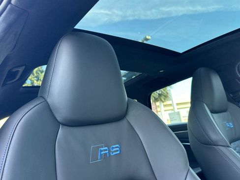 New 2025 Audi RS 6 performance image 16