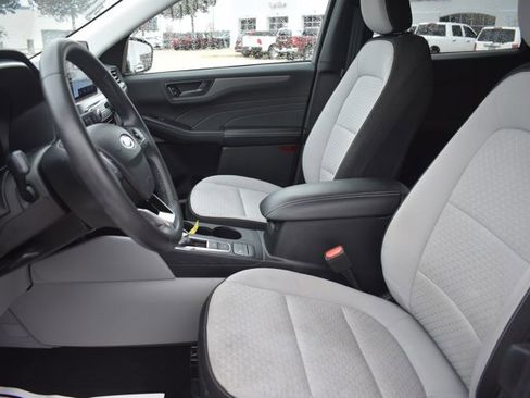 Used 2023 Ford Escape Active image 15