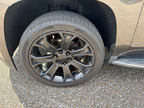 Used 2019 GMC Yukon XL SLT RWD image 6