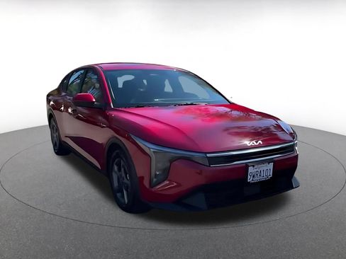 Used 2026 Kia K4 FWD image 8