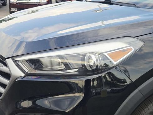 Used 2018 Hyundai Tucson SEL FWD image 6