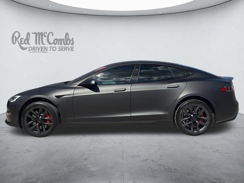 Used 2022 Tesla Model S Plaid AWD/4WD image 2
