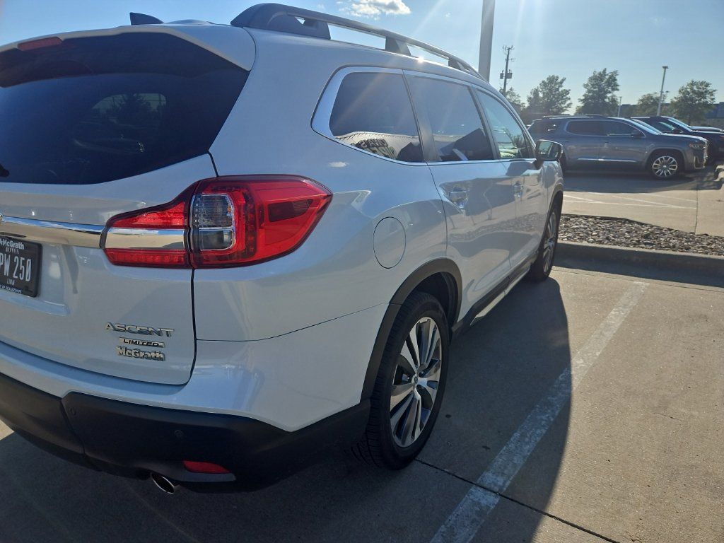 Used 2020 Subaru Ascent Limited w/ Technology Package AWD/4WD image 5