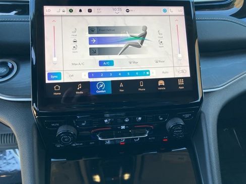 Used 2023 Jeep Grand Cherokee 30th Anniversary image 19