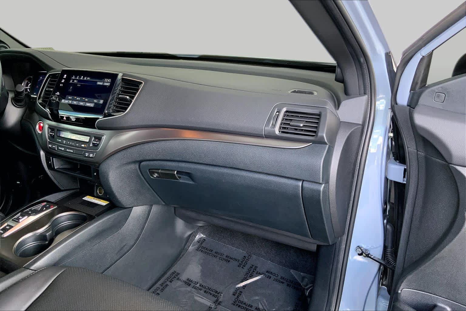 Used 2023 Honda Passport EX-L image 19