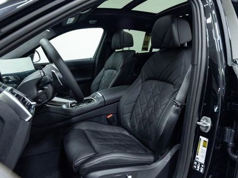 New 2026 BMW X6 M60i image 24