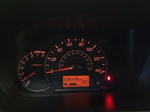 Used 2024 Mitsubishi Mirage ES FWD image 23