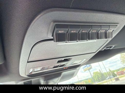 New 2026 Ford F250 Platinum AWD/4WD image 35