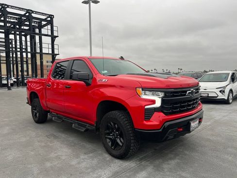 Used 2023 Chevrolet Silverado 1500 LT Trail Boss AWD/4WD image 3