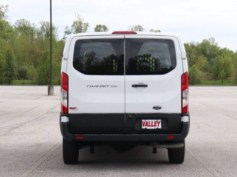Used 2025 Ford Transit 250 Low Roof w/ Exterior Upgrade Package RWD image 8