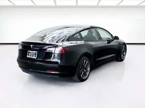 Used 2023 Tesla Model 3 Standard Range RWD image 4