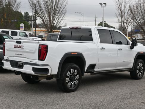 Used 2025 GMC Sierra 2500 Denali w/ Technology Package image 16