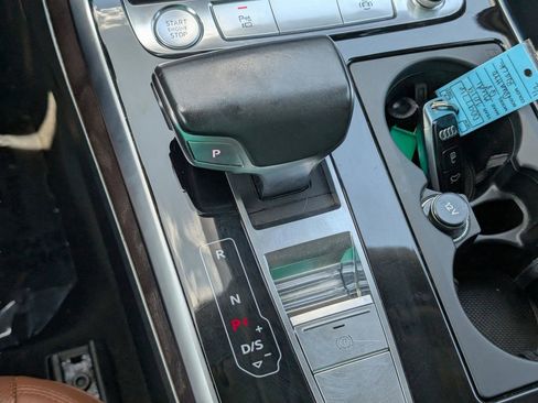 Used 2019 Audi Q8 Prestige w/ Cold Weather Package image 31