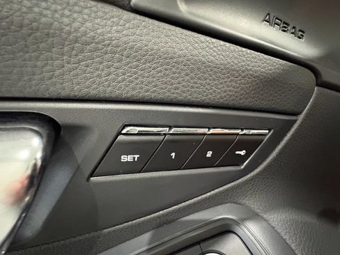 Used 2016 Porsche 911 Targa 4 AWD/4WD image 40