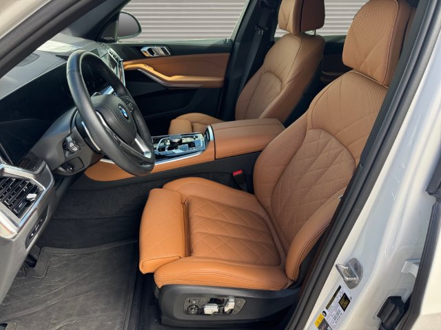 Certified 2026 BMW X5 xDrive50e AWD/4WD image 10