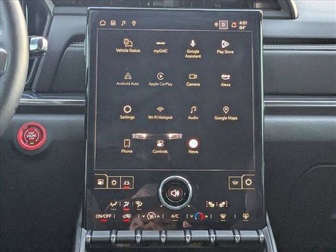 Used 2025 GMC Terrain Elevation image 13