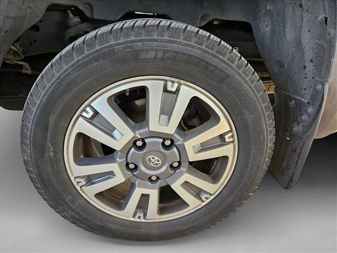 Used 2020 Toyota Tundra Platinum image 23