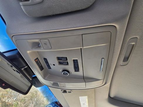 Used 2015 GMC Yukon Denali w/ Open Road Package image 30