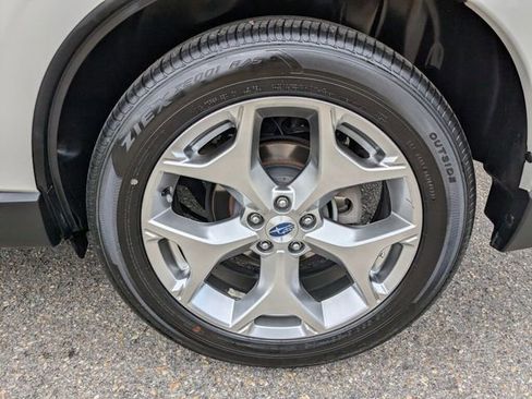 Used 2018 Subaru Forester 2.5i Touring w/ Popular Package #3B image 11