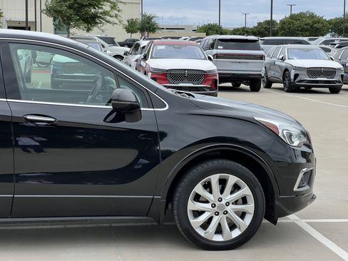 Used 2017 Buick Envision Premium w/ Driver Confidence Package AWD/4WD image 12
