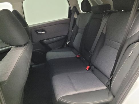Used 2023 Nissan Rogue SV FWD image 18