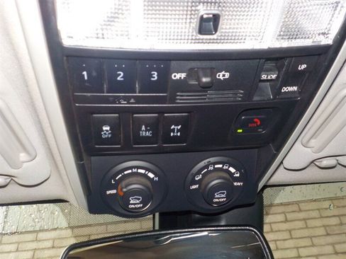 Used 2020 Toyota 4Runner TRD Off-Road Premium image 24