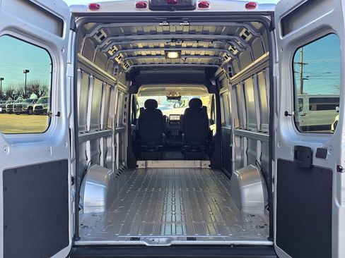 Used 2025 RAM ProMaster 3500 w/ Quick Order Package 22H SLT+ image 11