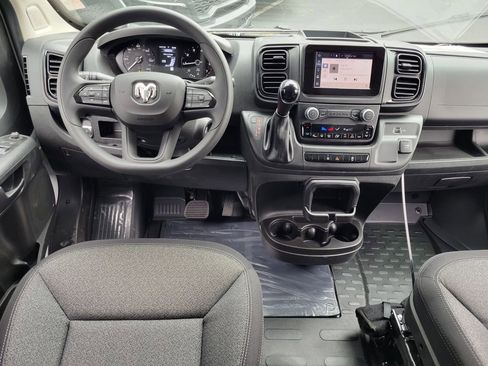 New 2026 RAM ProMaster 2500 w/ Convenience Group FWD image 4