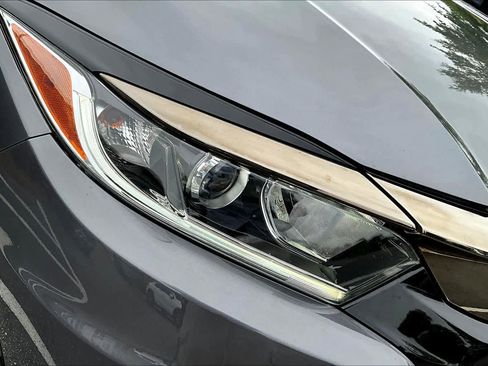 Used 2019 Honda HR-V Sport image 27