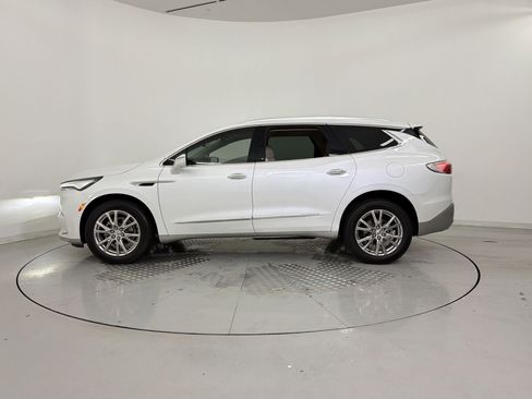 Used 2023 Buick Enclave Premium w/ Experience Buick Package FWD image 2