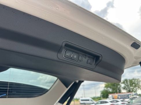 New 2026 Ford Explorer Active w/ Active Comfort Package AWD/4WD image 22