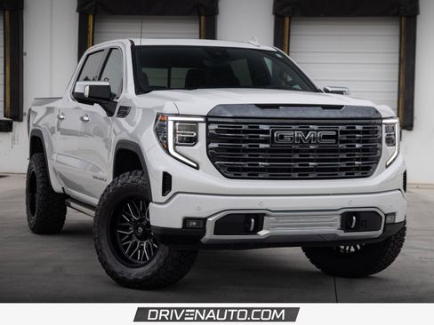 Used 2024 GMC Sierra 1500 Denali Ultimate AWD/4WD image 1