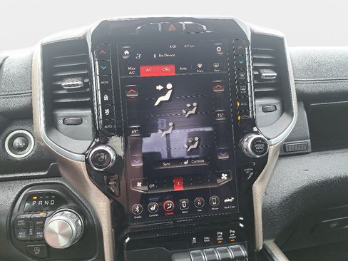 Used 2019 RAM 1500 Laramie AWD/4WD image 19
