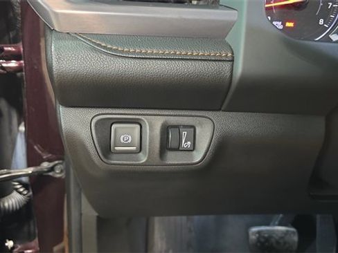 Used 2018 GMC Acadia SLT w/ LPO, Protection Package image 23