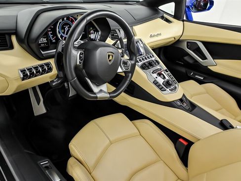 Used 2014 Lamborghini Aventador LP 700-4 AWD/4WD image 21