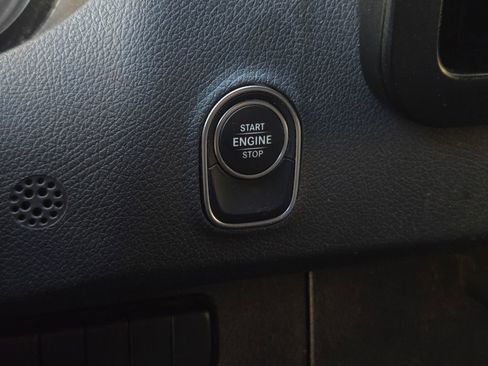 Used 2023 Mercedes-Benz Sprinter 2500 image 20