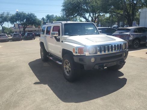 Used 2007 HUMMER H3 AWD/4WD image 9